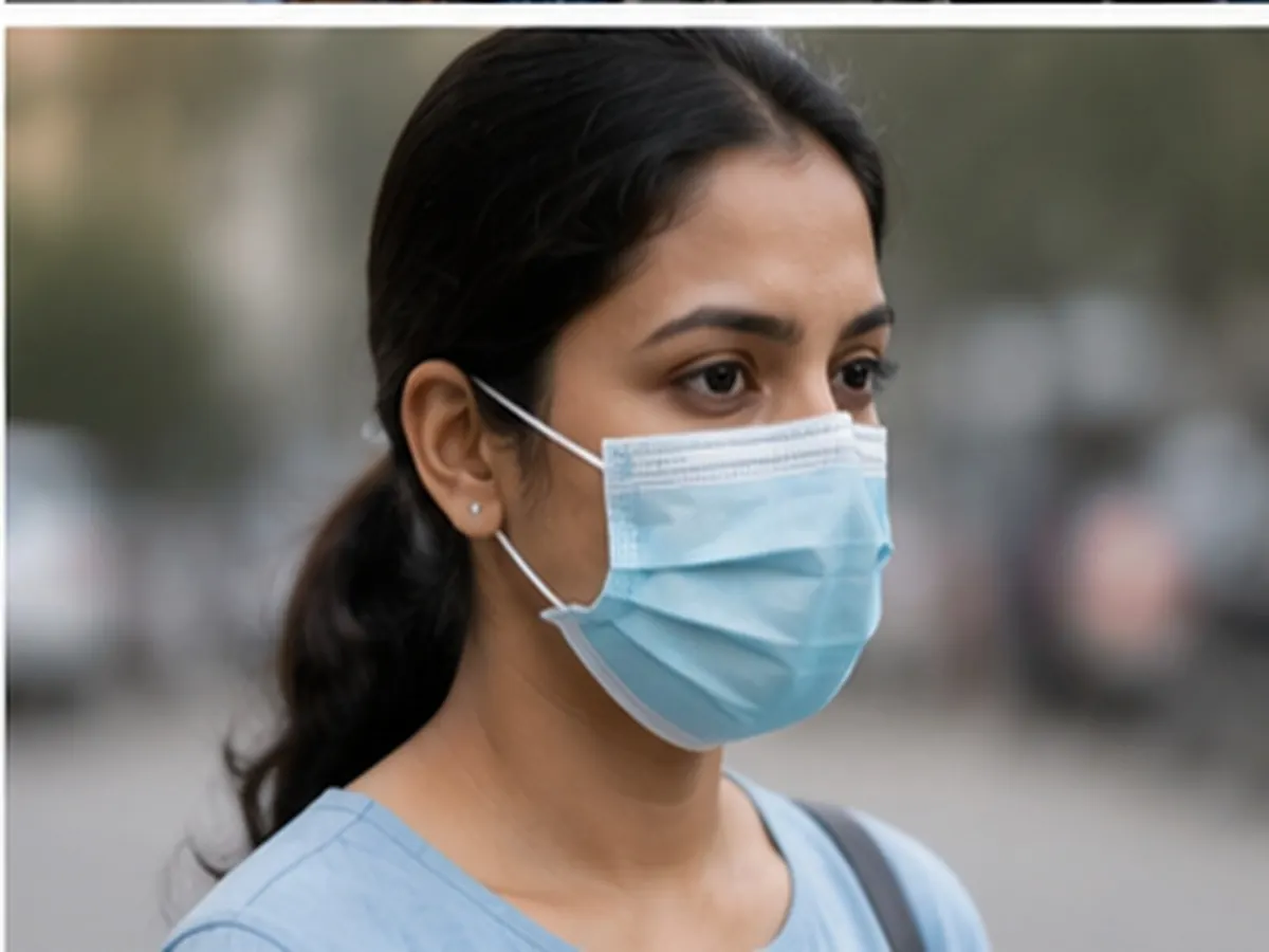 Person wearing a well-fitted mask to prevent a respiratory infection